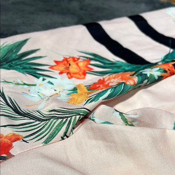 Floral Jumpsuit - Picture 7 of 7